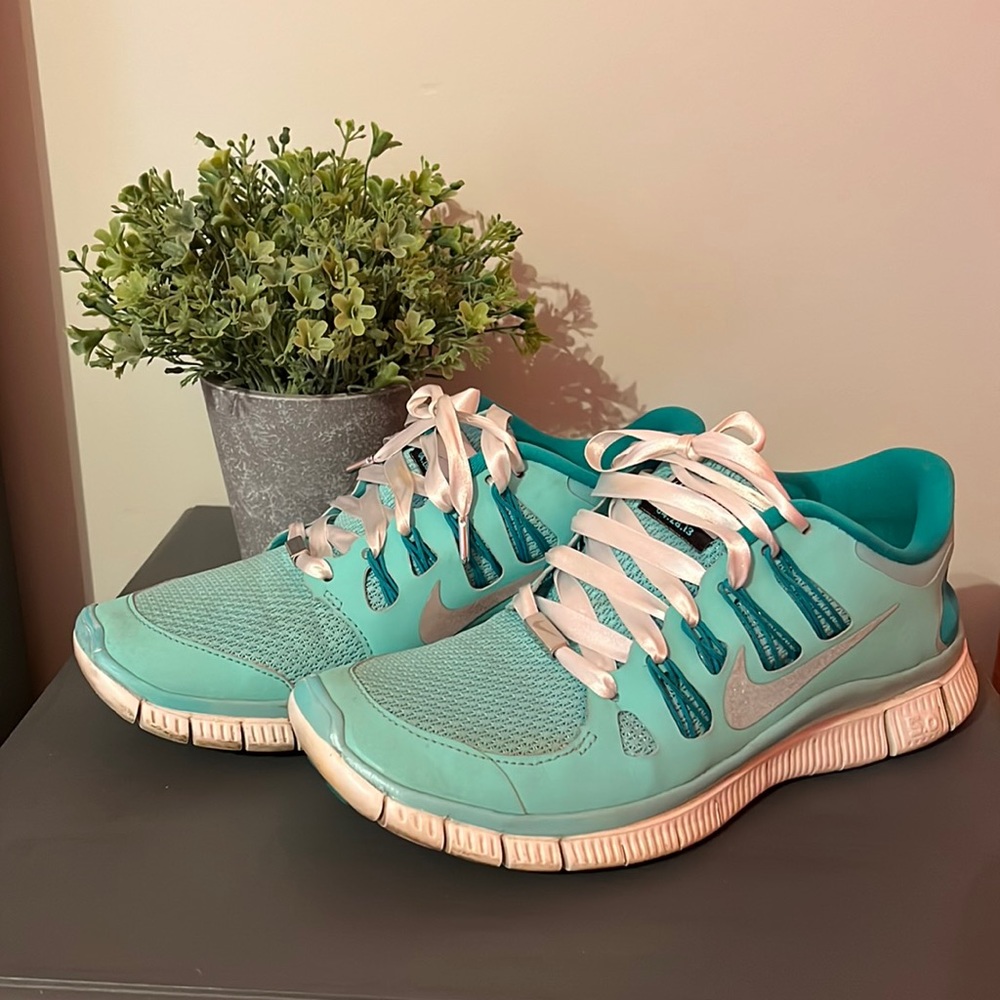 RARE Limited edition, Nike free 5.0 We run DC 2013 Tiffany blue, women’s size 6